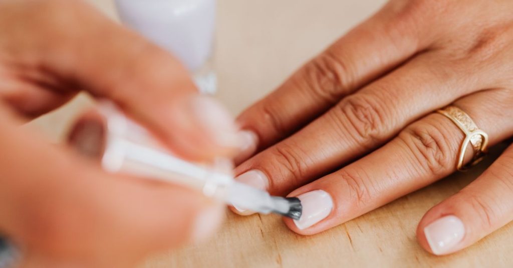 Når hjemmesiden skal gøre valget af manicure lettere